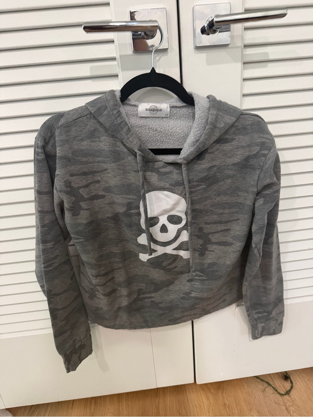 SoulCycle graphic crop sweatshirt